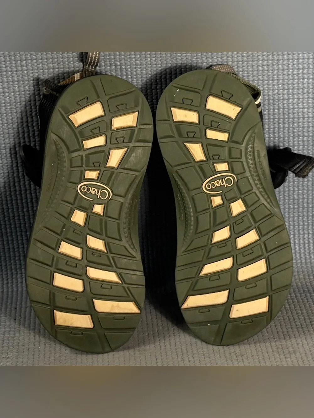 Chaco Z/1 Camo Outdoor Sandals Kid’s Size 2